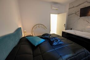 Jacuzzi Rooms Vatican Museum