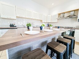 Central Southsea Guest House