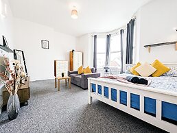 Central Southsea Guest House