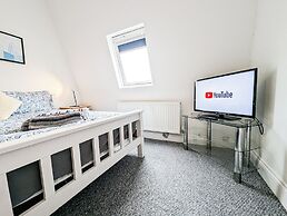 Central Southsea Guest House