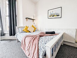 Central Southsea Guest House