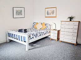 Central Southsea Guest House