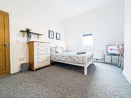 Central Southsea Guest House