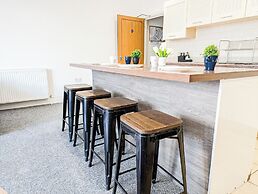 Central Southsea Guest House