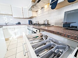 Central Southsea Guest House