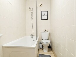 Central Southsea Guest House