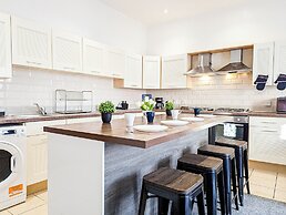 Central Southsea Guest House