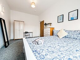 Central Southsea Guest House