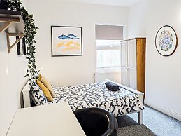 Central Southsea Guest House