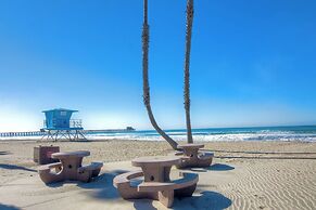 Cali Life 4 BDR w/ Pool!