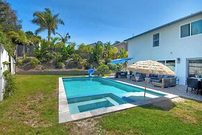 Cali Life 4 BDR w/ Pool!