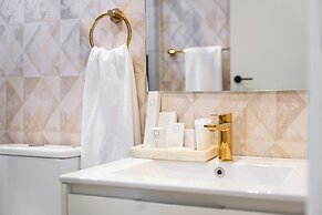 Aston Rubi City Suites