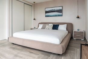 Aston Rubi City Suites