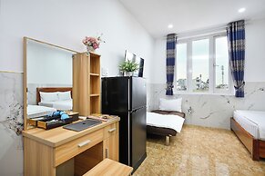 Yoyo Airport Saigon Hotel