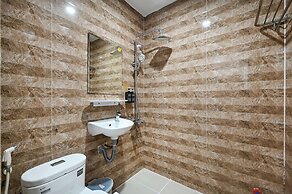 Yoyo Airport Saigon Hotel