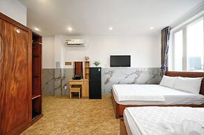 Yoyo Airport Saigon Hotel