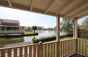 Bungalow in South Holland With Private Jetty