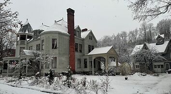 Haslett House