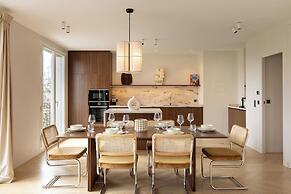 Spacious Apartment - 3br/8p - Eiffel Tower