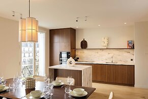 Spacious Apartment - 3br/8p - Eiffel Tower