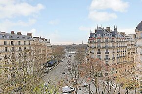 Spacious Apartment - 3br/8p - Eiffel Tower