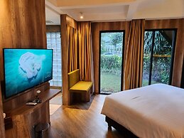 Villa 4-BR Klub Bunga No. 4 Batu Malang