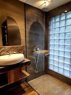 Villa 4-BR Klub Bunga No. 4 Batu Malang