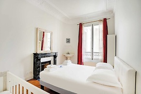 Splendid Spacious Apartment - Trocadero