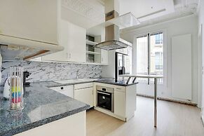 Splendid Spacious Apartment - Trocadero