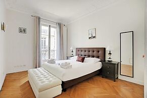 Splendid Spacious Apartment - Trocadero