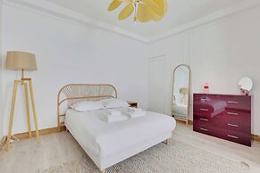 Magnificent Apartment With AC- 3br/6p-bastille