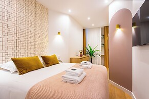 Beautiful Apartment - 4br/10p - Rue des Martyrs