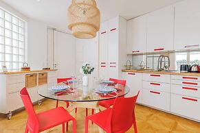 Apartment 1 BDR /4P 16th Near Trocadaro