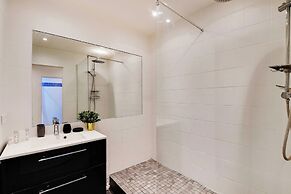 Spacious Apartment - 3br/8p - Place de la Nation