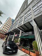 Agile Premium Service Suite KL