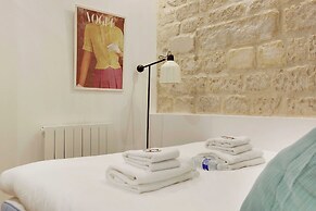 Spacious Apartment - 4br/10p Near Montmartre