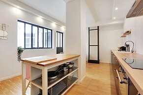 Spacious Apartment - 4br/10p Near Montmartre