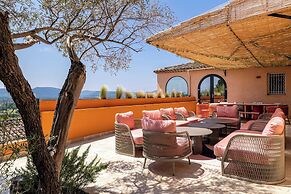 Sumptuous Provencal Villa - Grimaud Hills - 12br/24p