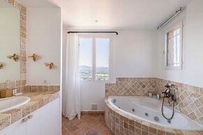 Sumptuous Provencal Villa - Grimaud Hills - 12br/24p