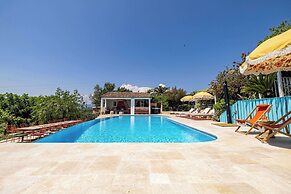 Sumptuous Provencal Villa - Grimaud Hills - 12br/24p