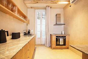 Magnificent apt - 2br/6p - Heart of Saint-tropez