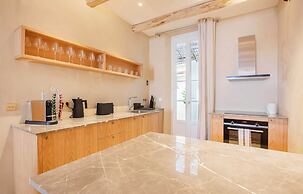 Magnificent apt - 2br/6p - Heart of Saint-tropez