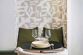 Modern Studio for 2 People