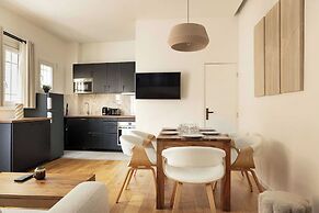 Amazing Apartment 2br/6p - Nation/voltaire