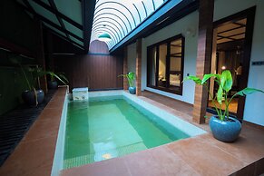 Pleasant Tree Hotels