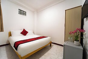 Collection O Madam Cuc Bui Vien Hotel