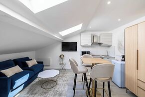 Renovated Studio - Cannes Center - Bright