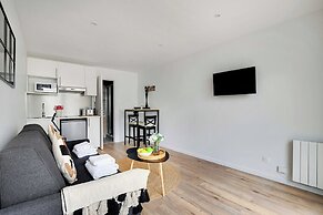 Charming Studio 2P- Next Paris