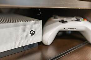 Luxury 5bdr House w Pool - 8863