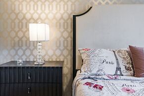 Luxury 5bdr House w Pool - 8863